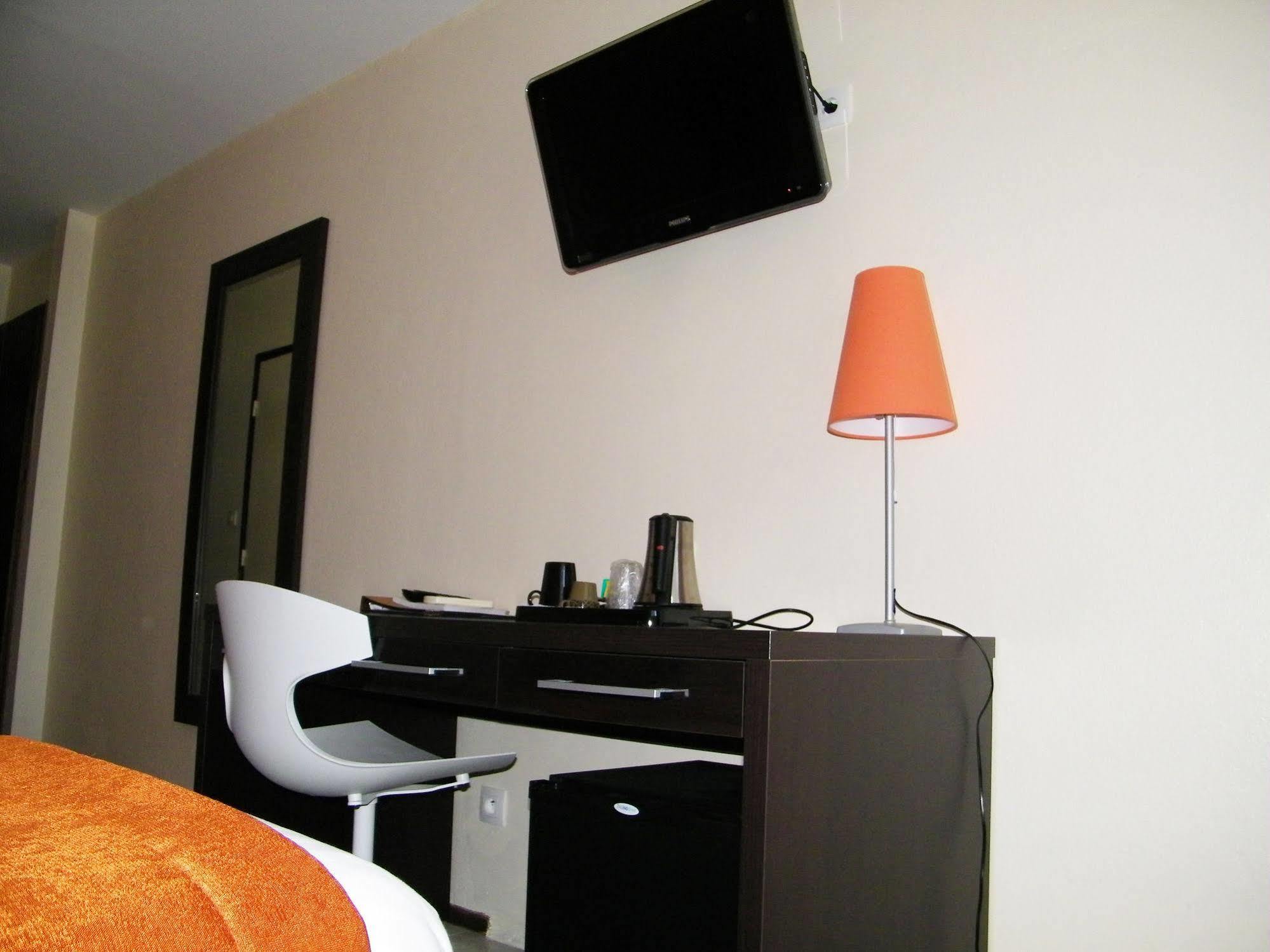 Central Hotel Cayenne Luaran gambar